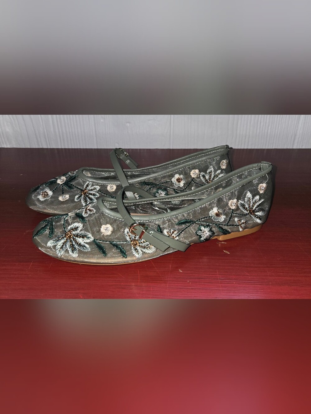 Zara Olive Green Floral Embroidery Mesh Mary Jane Style Ballet Flats Size 5.5